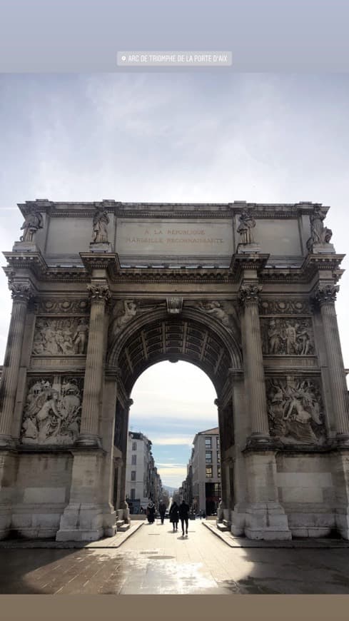 Place Porte d'Aix