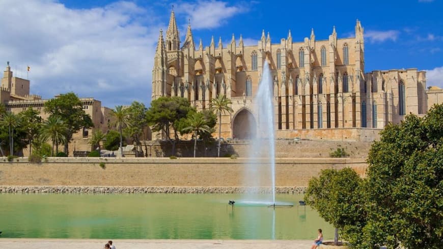 Moda Parc de la Mar, Palma de Mallorca | SeeMallorca.com