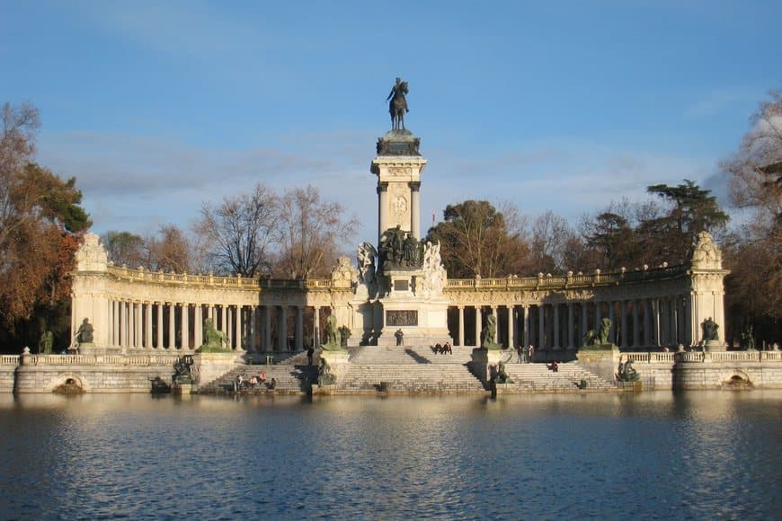 Place El Retiro Madrid